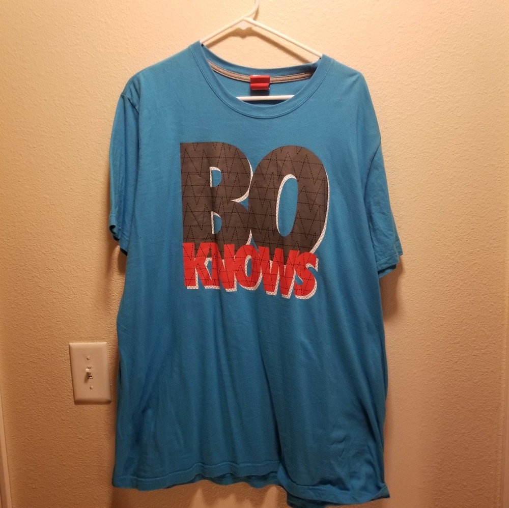 Nike T Shirt
